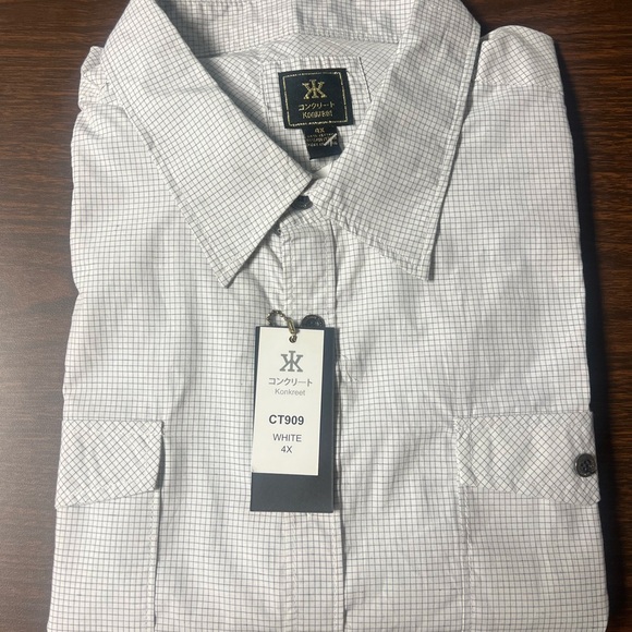 White Casual Button Down Shirt with Subtle Checkered Pattern and Pointed Collar - Picture 3 of 7